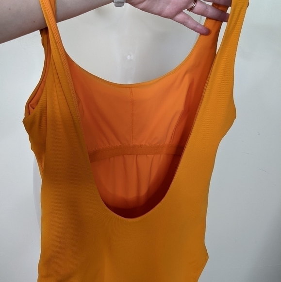 Athleta Cloudbreak Rib Scoop Back One Piece Monarch Swimsuit - Picture 5 of 9